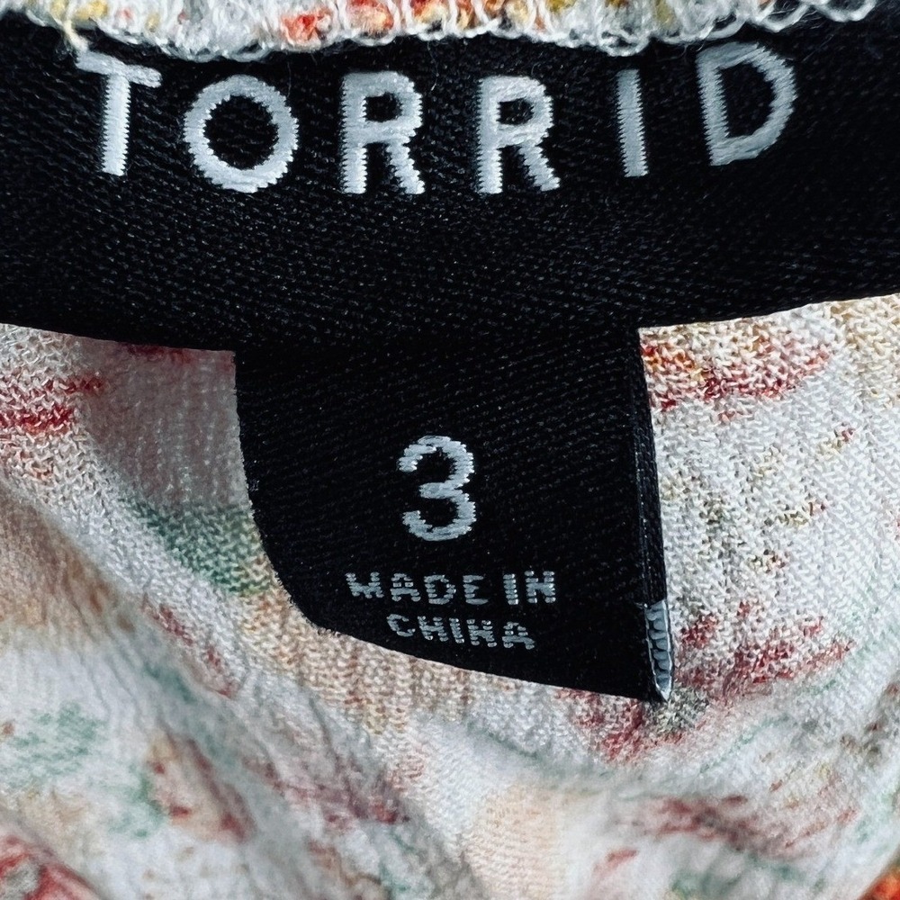 Torrid Women Boho Cottage Peplum Top 3X Floral Smocked Feminine Romantic Prairie - Picture 3 of 11